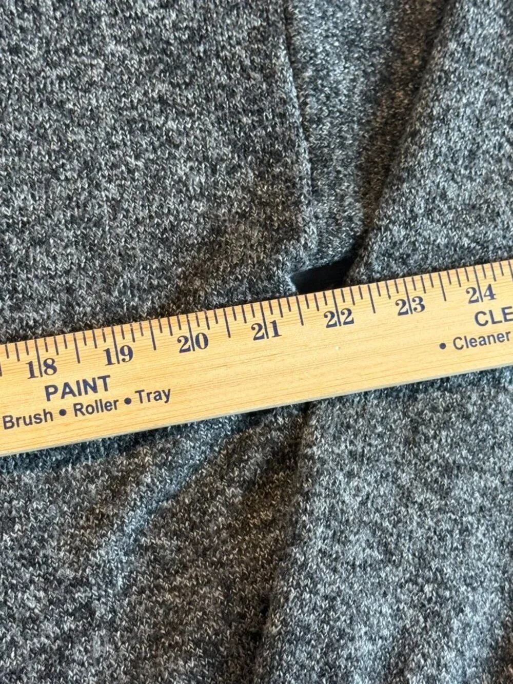 Tahari marled gray